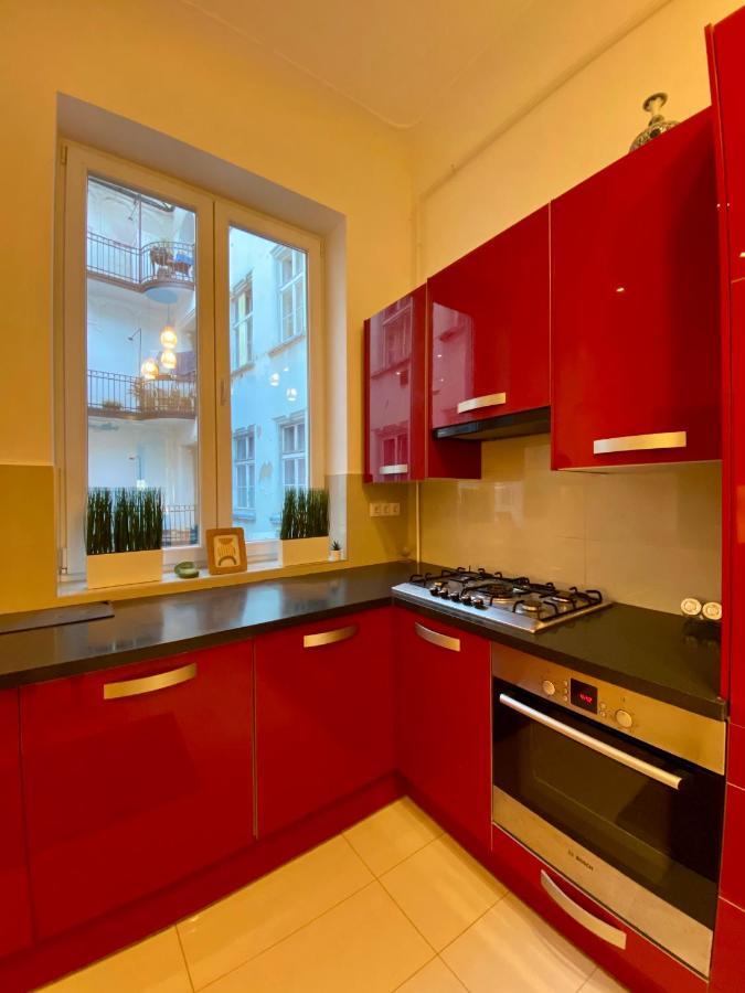 Deluxe Downtown Apartment With A Fabulous View Budapest Bagian luar foto